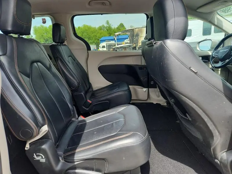 2017 CHRYSLER PACIFICA TOURING L  