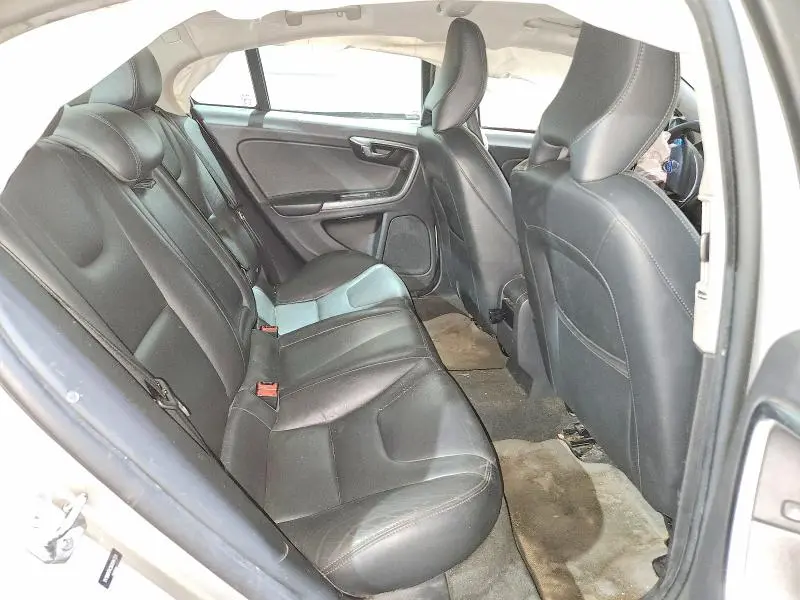 2016 VOLVO S60 PREMIER  