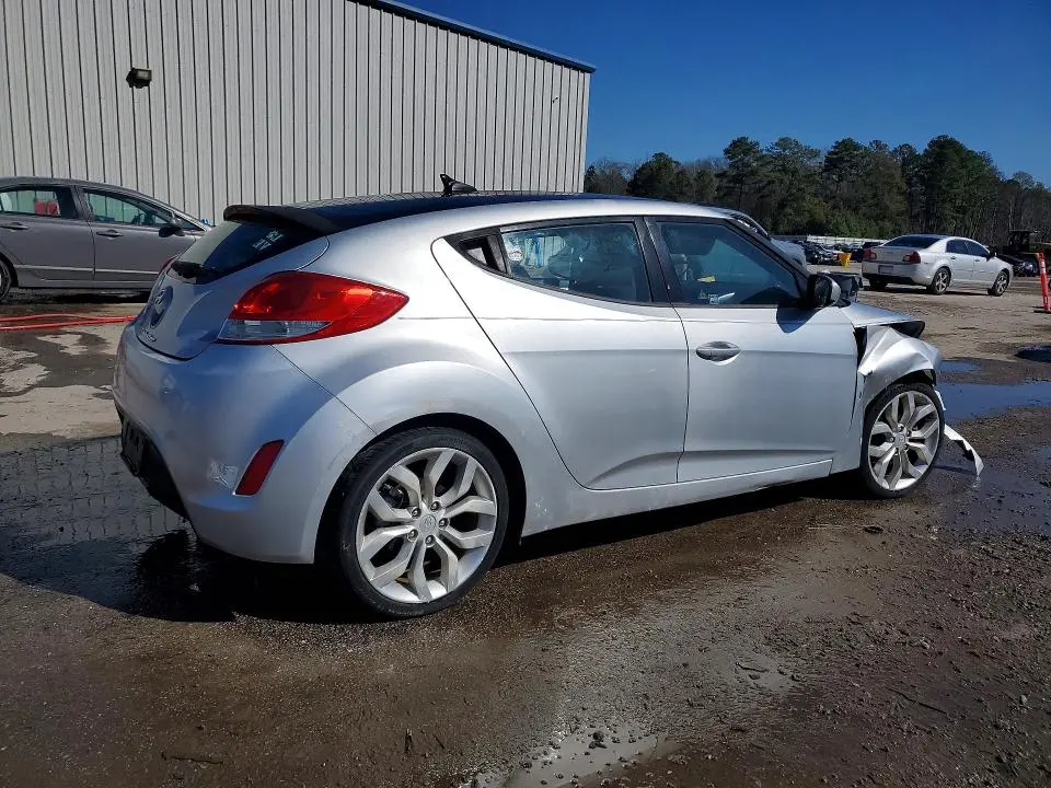 2013 HYUNDAI VELOSTER   