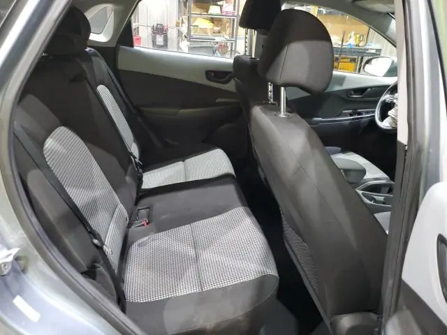 2019 HYUNDAI KONA SE  