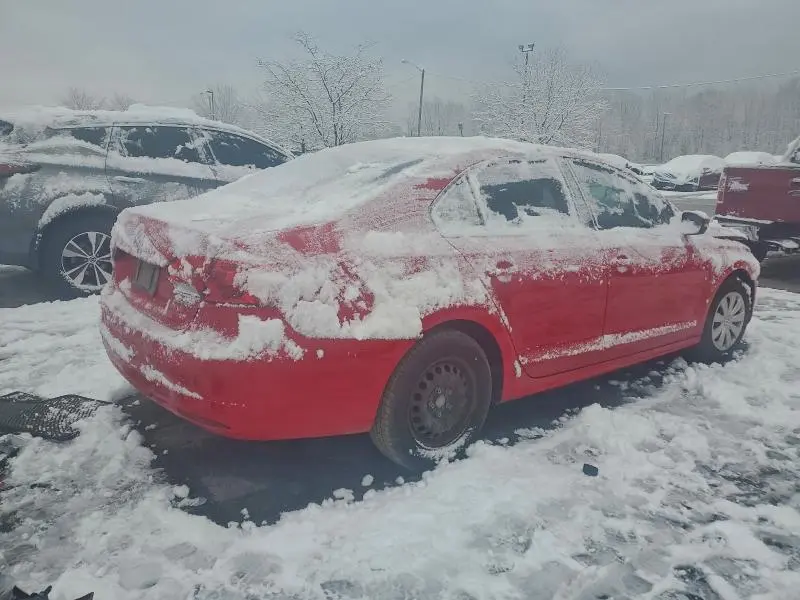 2013 VOLKSWAGEN JETTA SE  