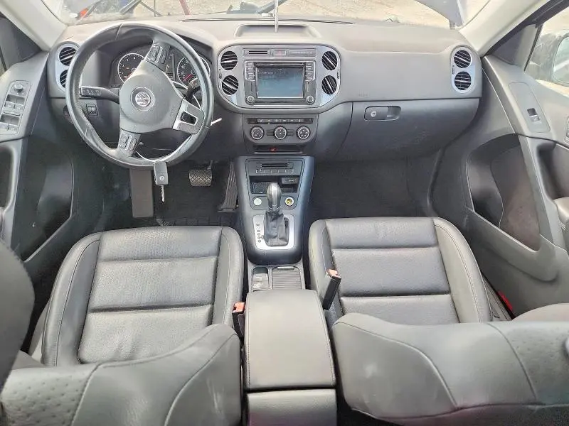 2016 VOLKSWAGEN TIGUAN S  