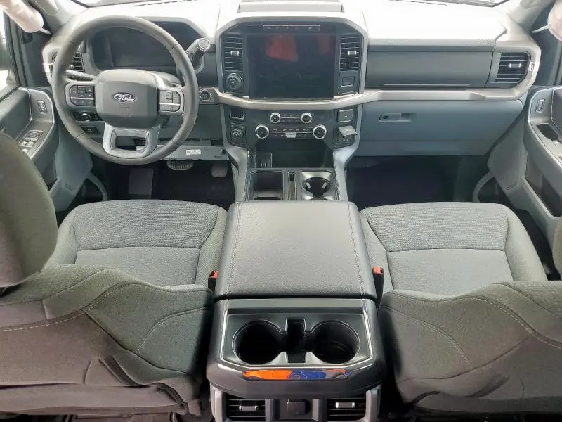 2024 FORD F150 XLT  