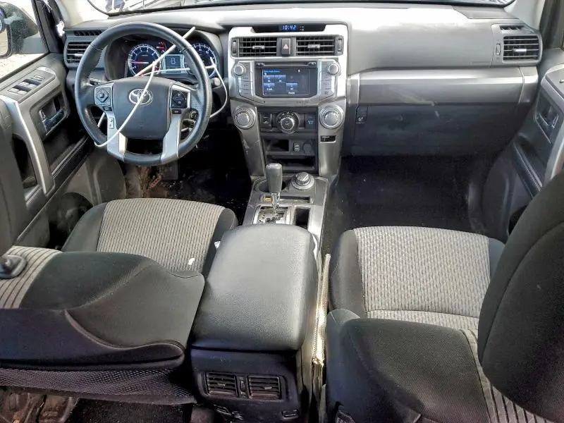 2018 TOYOTA 4RUNNER SR5/SR5 PREMIUM  