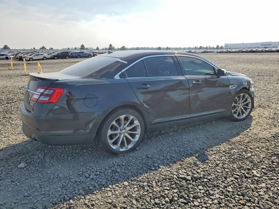 2016 FORD TAURUS LIMITED  