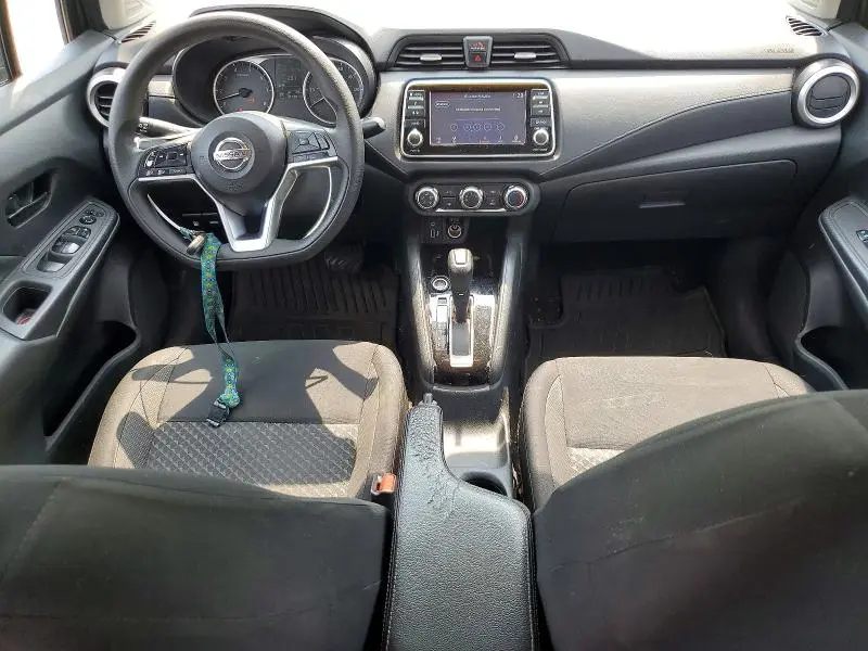 2020 NISSAN VERSA S  