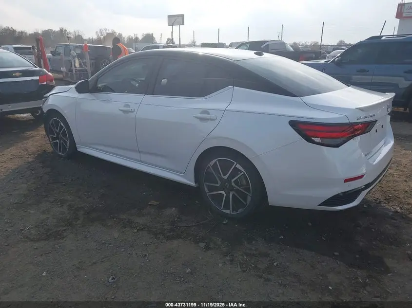 2024 NISSAN SENTRA SR XTRONIC CVT