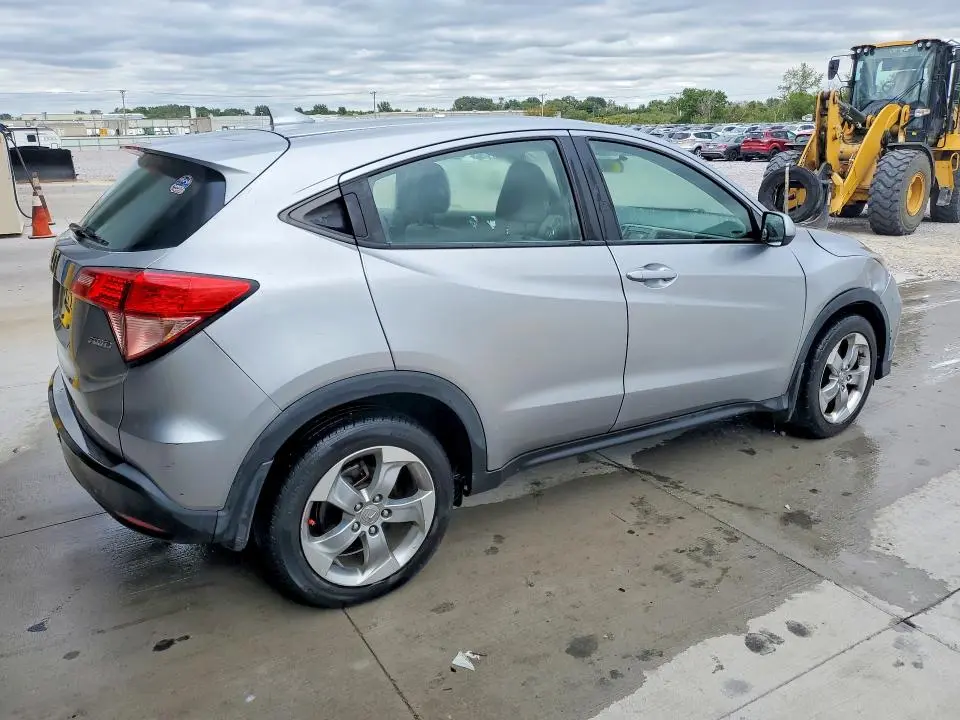 2017 HONDA HR-V LX  