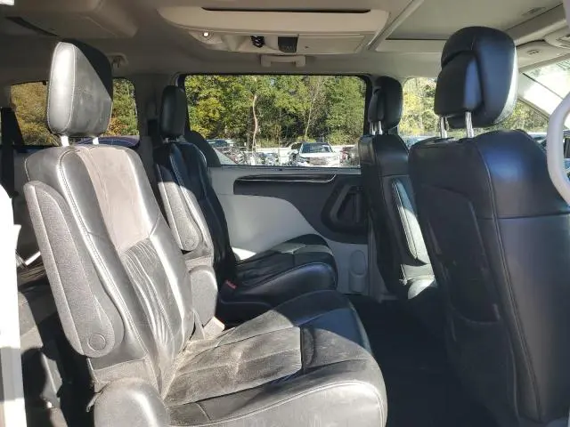 2011 CHRYSLER TOWN & COUNTRY LIMITED  