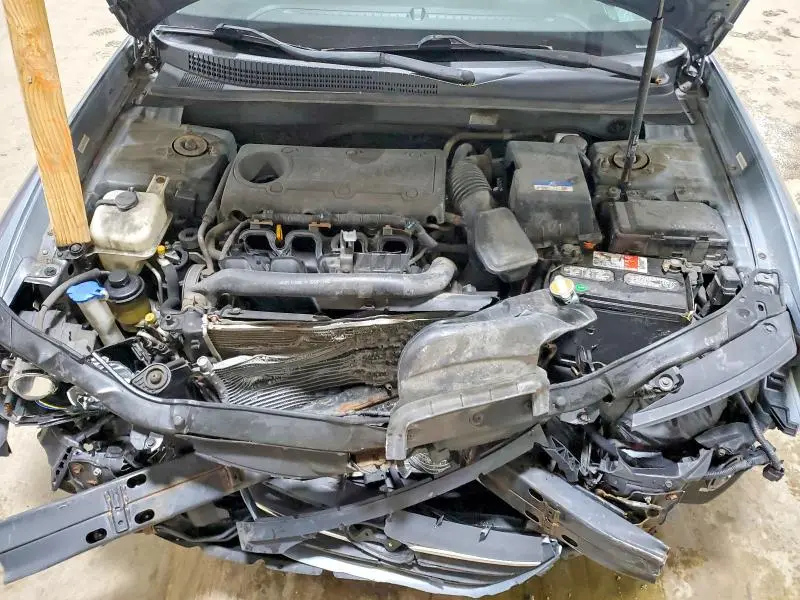 2010 HYUNDAI SONATA GLS  