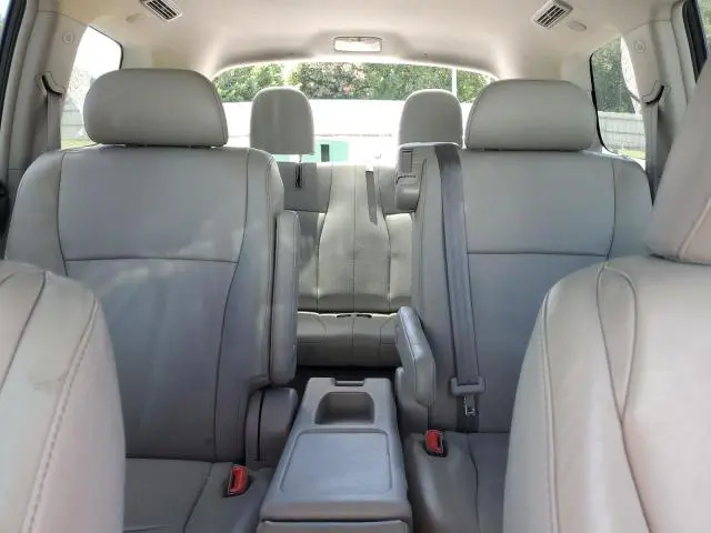 2010 TOYOTA HIGHLANDER LIMITED  