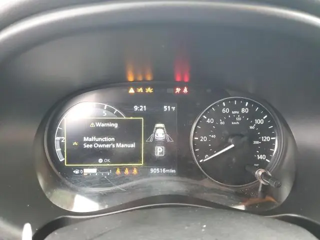 2023 NISSAN KICKS SR  