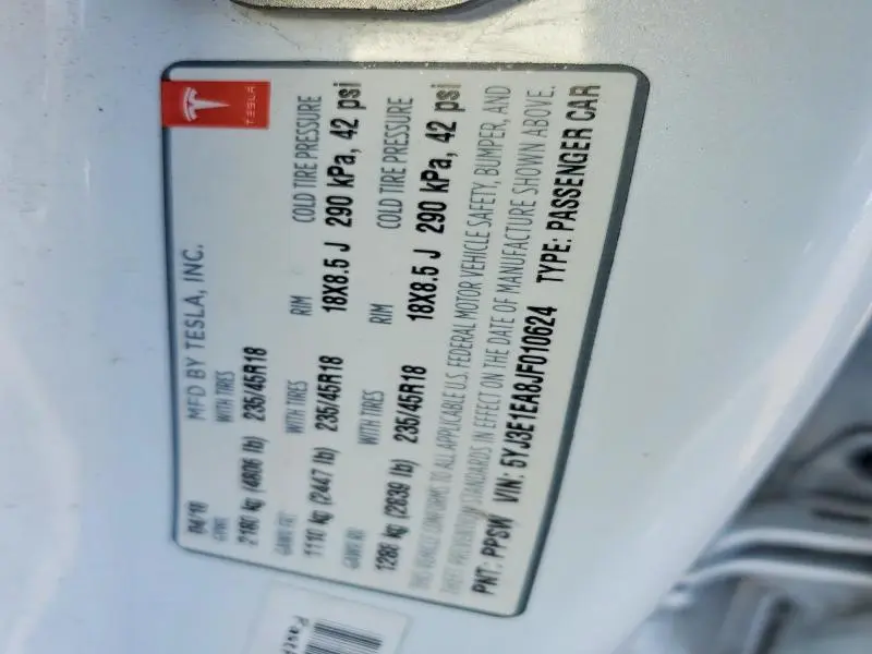 2018 TESLA MODEL 3   
