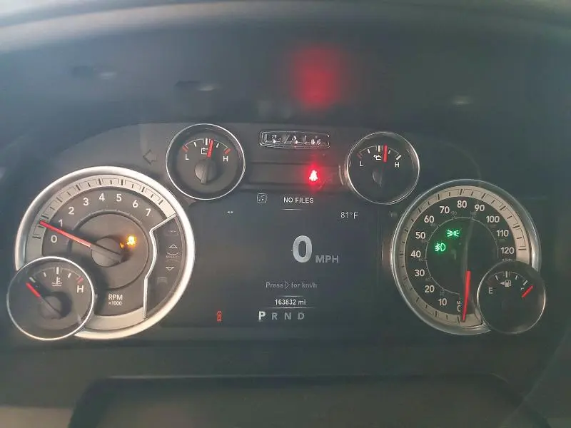 2018 RAM 1500 SLT  