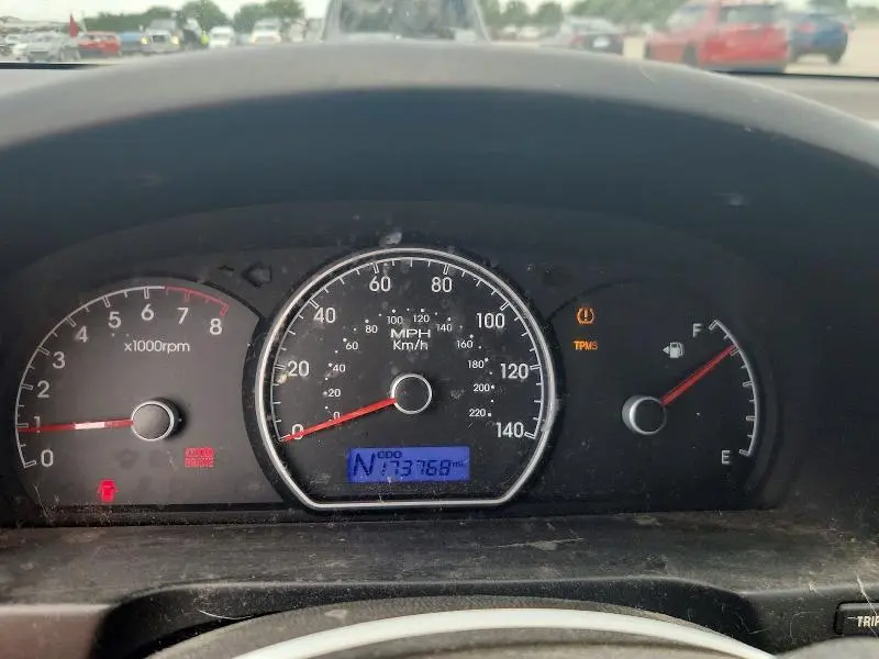 2010 HYUNDAI ELANTRA GLS  