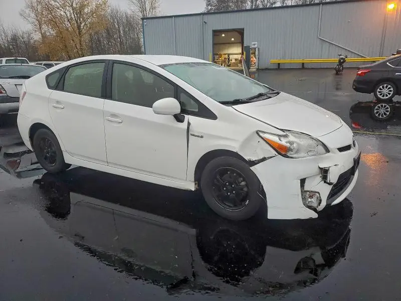 2012 TOYOTA PRIUS   
