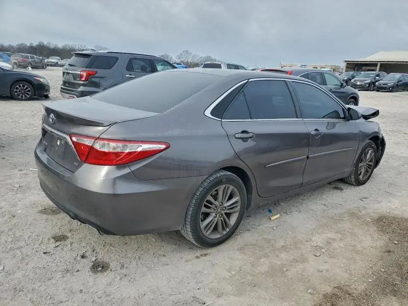 2017 TOYOTA CAMRY LE  