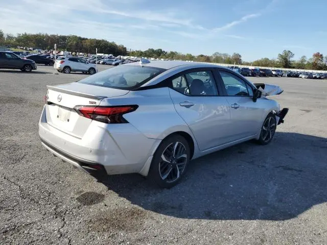 2023 NISSAN VERSA SR  