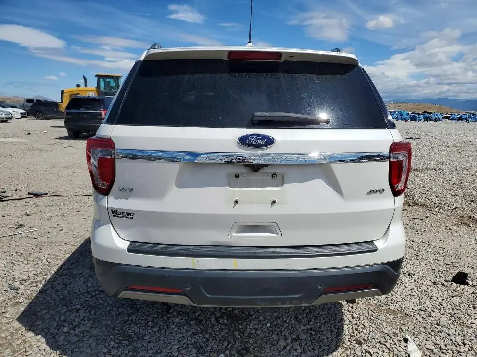 2019 FORD EXPLORER XLT  