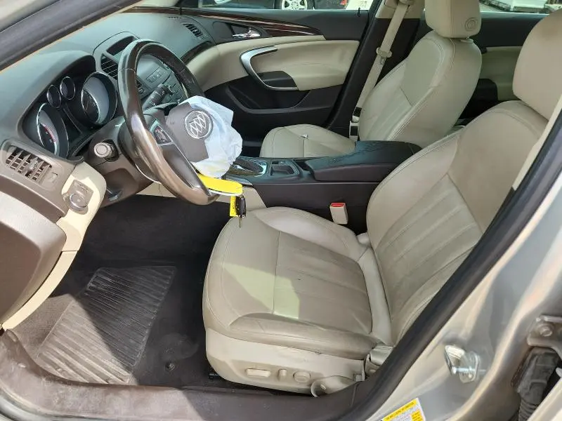 2011 BUICK REGAL CXL  