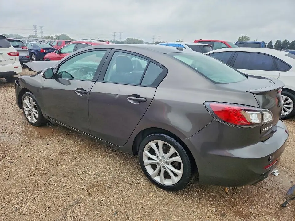 2010 MAZDA 3 S  