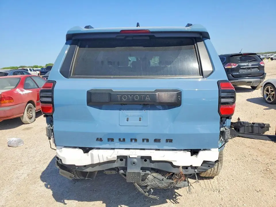 2025 TOYOTA 4RUNNER TRD OFF-ROAD PREMIUM  
