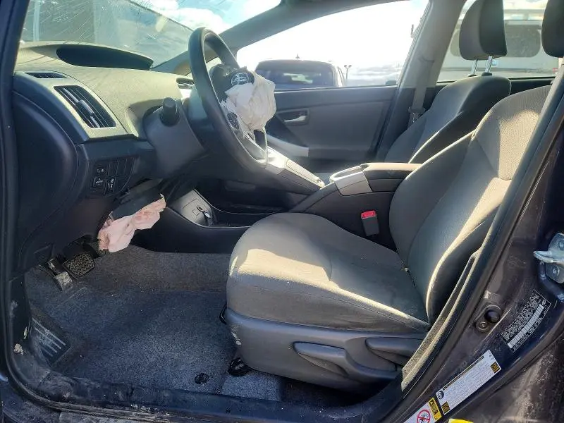 2013 TOYOTA PRIUS THREE  