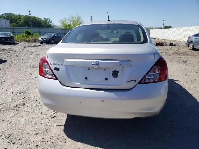 2013 NISSAN VERSA S  