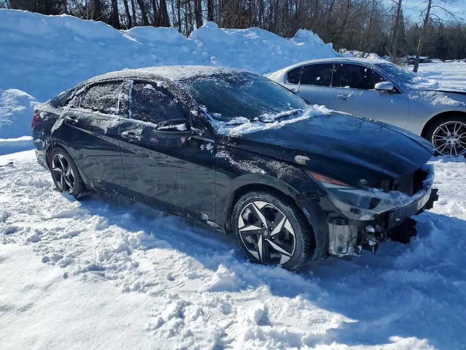 2021 HYUNDAI ELANTRA SEL  