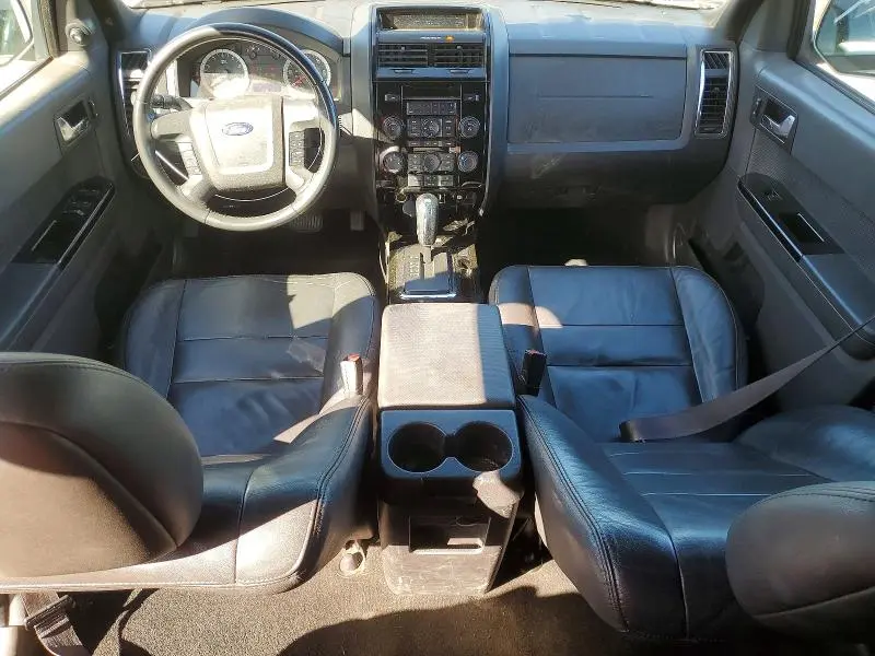 2011 FORD ESCAPE LIMITED  