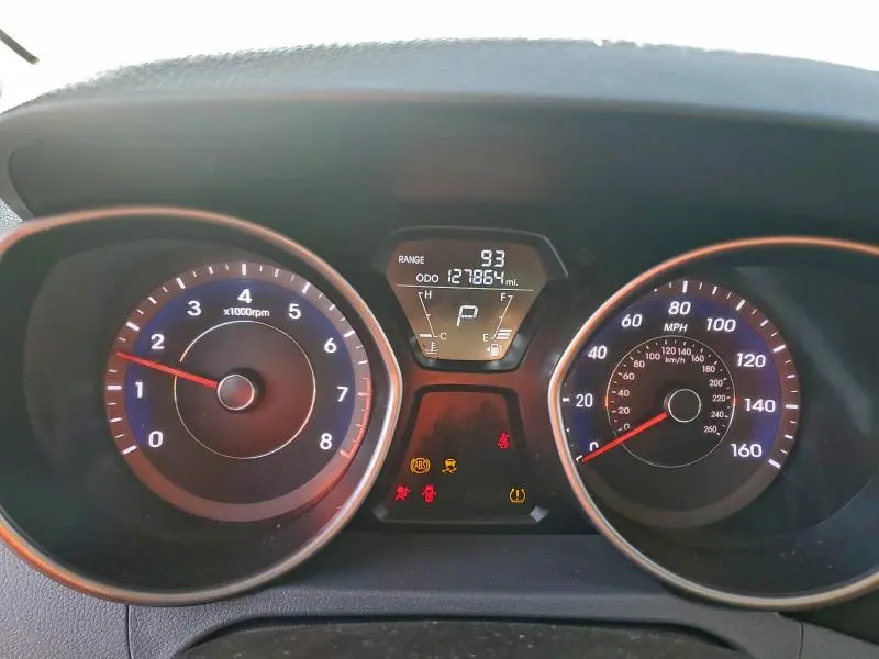 2012 HYUNDAI ELANTRA GLS  