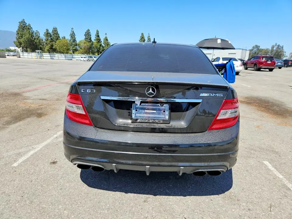 2011 MERCEDES-BENZ C 63 AMG  