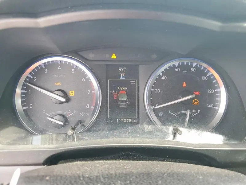 2014 TOYOTA HIGHLANDER XLE  