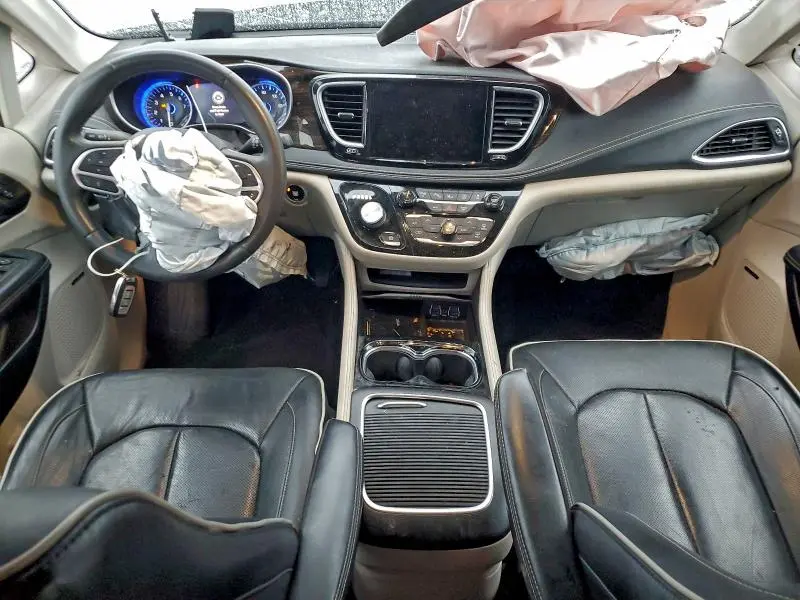 2022 CHRYSLER PACIFICA LIMITED  