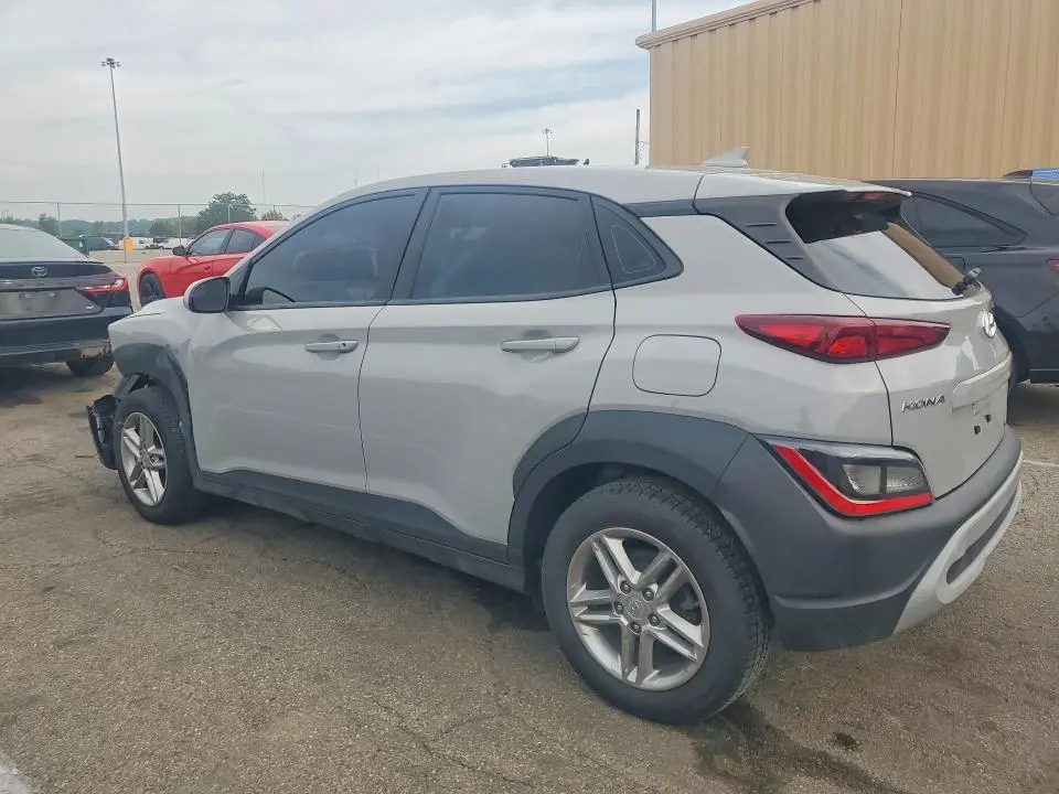 2022 HYUNDAI KONA SE  