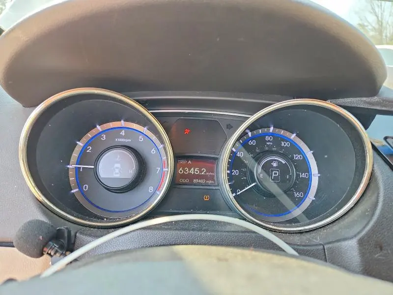 2012 HYUNDAI SONATA GLS  
