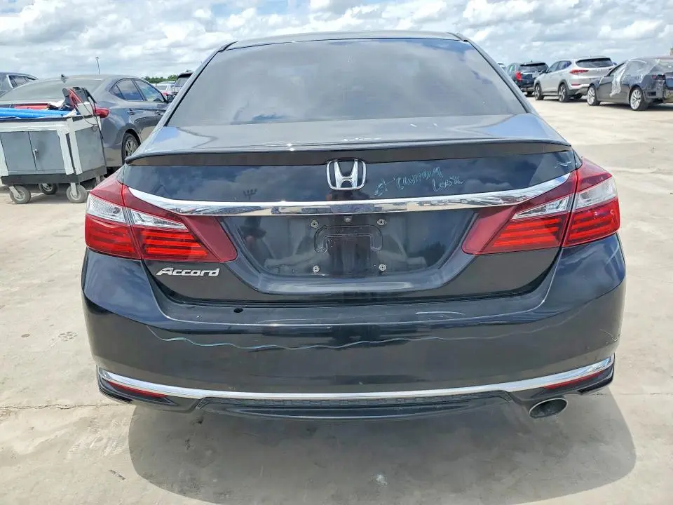 2016 HONDA ACCORD LX  