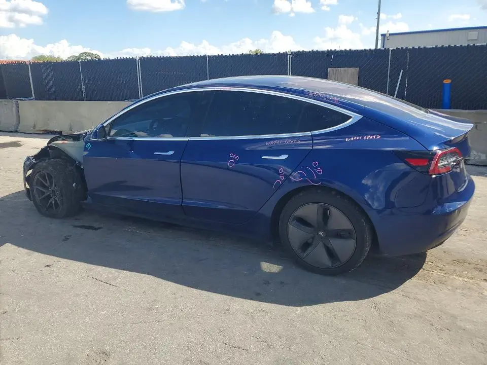 2018 TESLA MODEL 3   