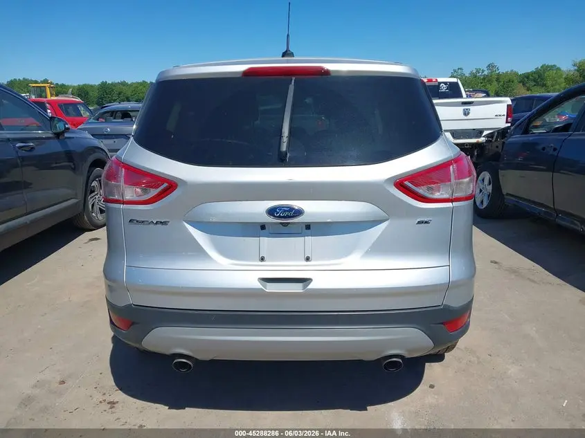 2016 FORD ESCAPE SE