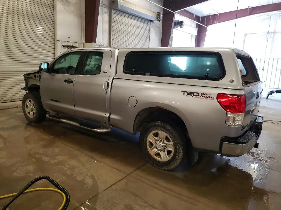 2011 TOYOTA TUNDRA DOUBLE CAB SR5  