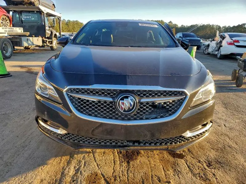 2019 BUICK LACROSSE AVENIR  