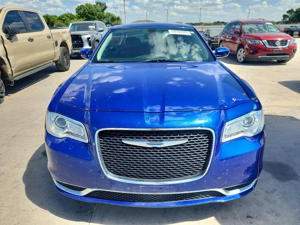 2019 CHRYSLER 300 TOURING  