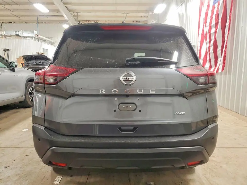 2021 NISSAN ROGUE S  