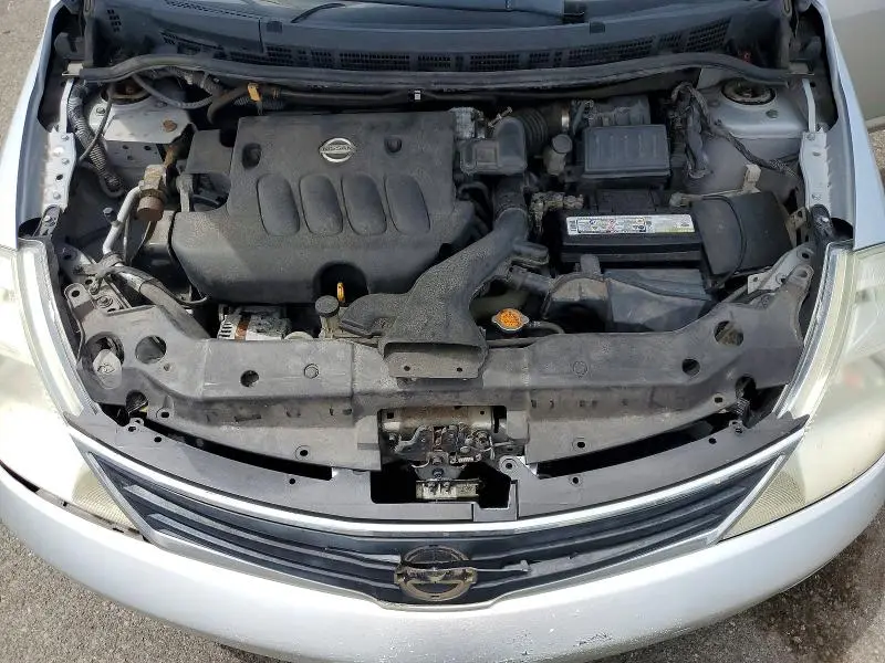 2010 NISSAN VERSA 1.8 S  