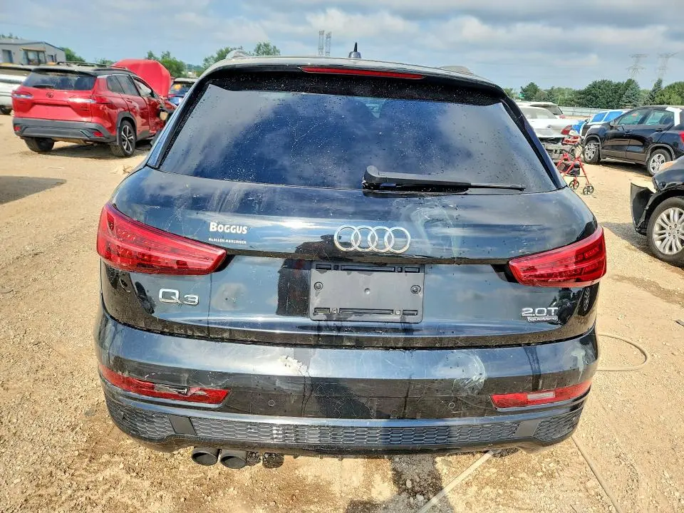 2017 AUDI Q3 PRESTIGE  