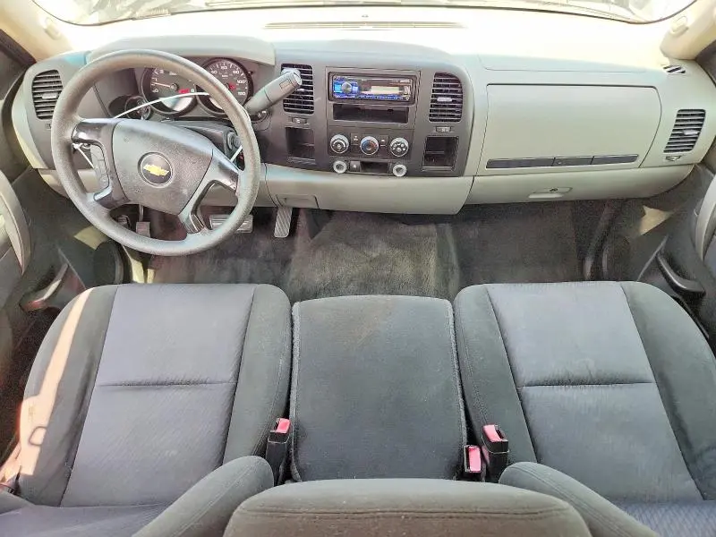 2011 CHEVROLET SILVERADO C1500 LS  