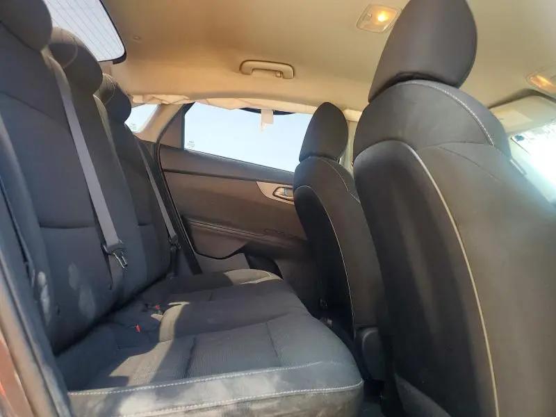 2021 KIA FORTE FE  