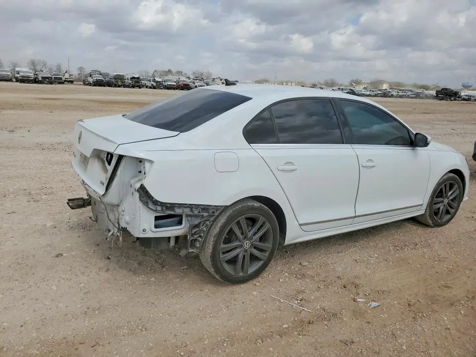 2018 VOLKSWAGEN JETTA SEL  