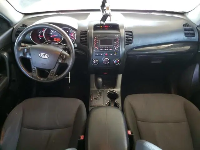 2013 KIA SORENTO LX  