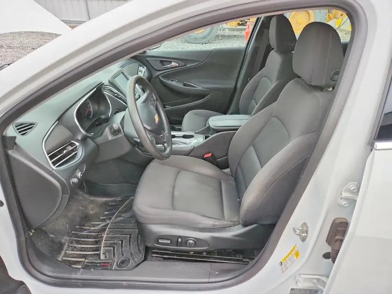 2017 CHEVROLET MALIBU LT  